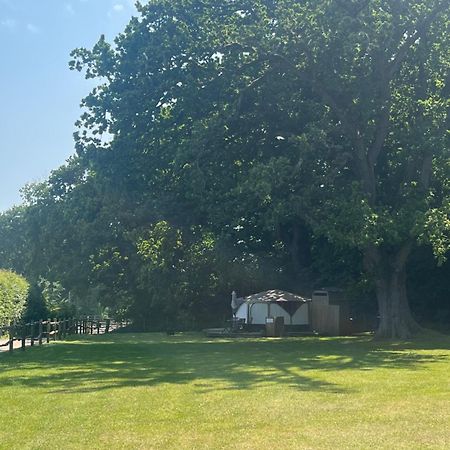 Hotel Old Dairy Farm Glamping Emsworth Exterior foto