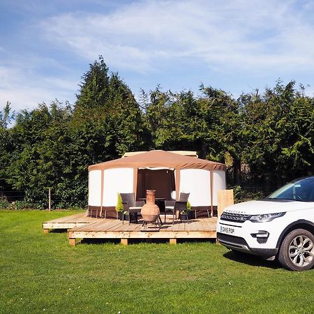 Hotel Old Dairy Farm Glamping Emsworth Exterior foto
